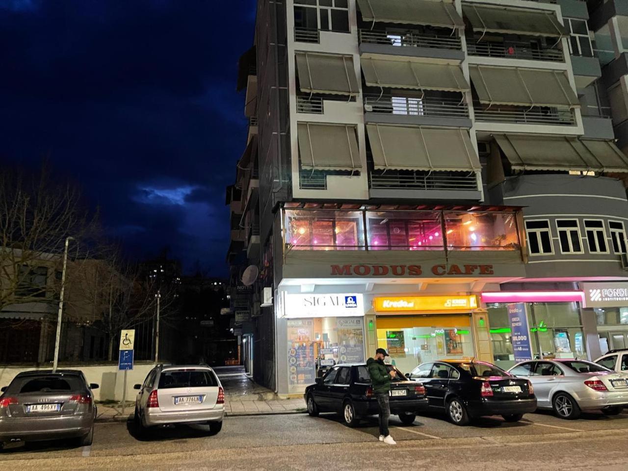 Gjirokastra Design Apartments Exterior photo